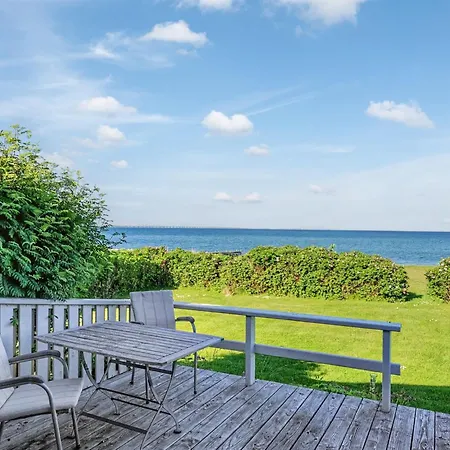 Edla - 35m From The Sea By Interhome بيت للعطل